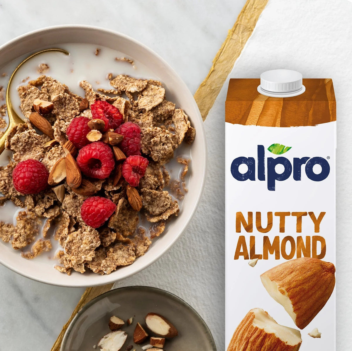 Alpro Almond Drink - Case of 8 (8 x 1L)