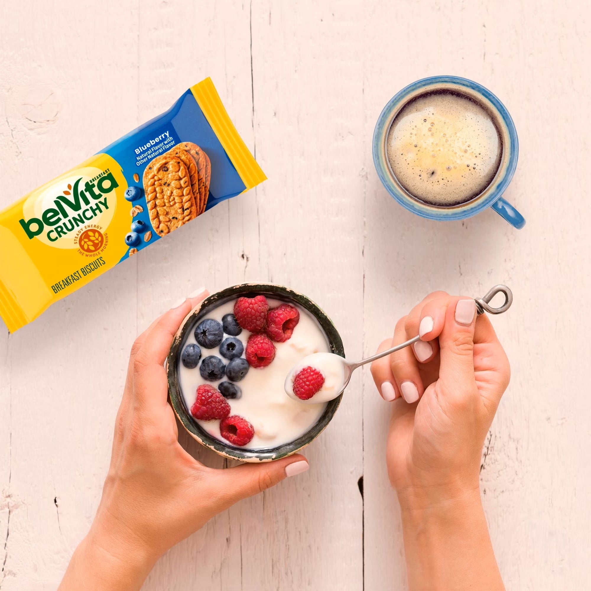 Belvita Crunchy 4 Breakfast Biscuits, Blueberry 50g
