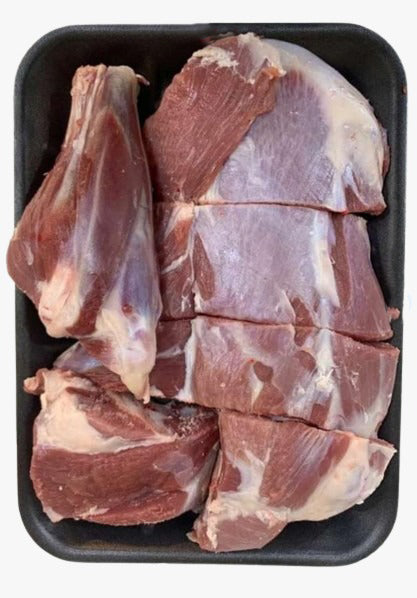 Bone-In Lamb Shoulder Mansaf Large Cut Cube Raised w/o Antibiotics 1 kg